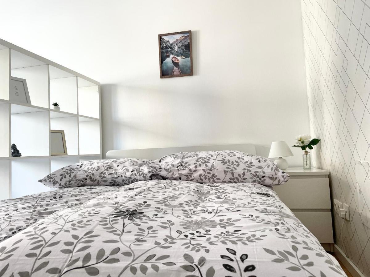 80M2 Apartment With Balcony & Free Netflix Vienna Exterior photo